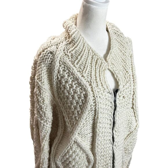VTG Handmade Wool Fisherman Zip Sweater Unisex L/XL Chunky Knit Aran Cardigan - Picture 3 of 9